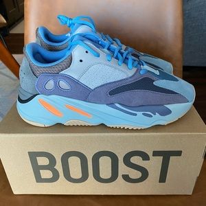 Adidas Yeezy Boost 700 Carbon Blue Size 8